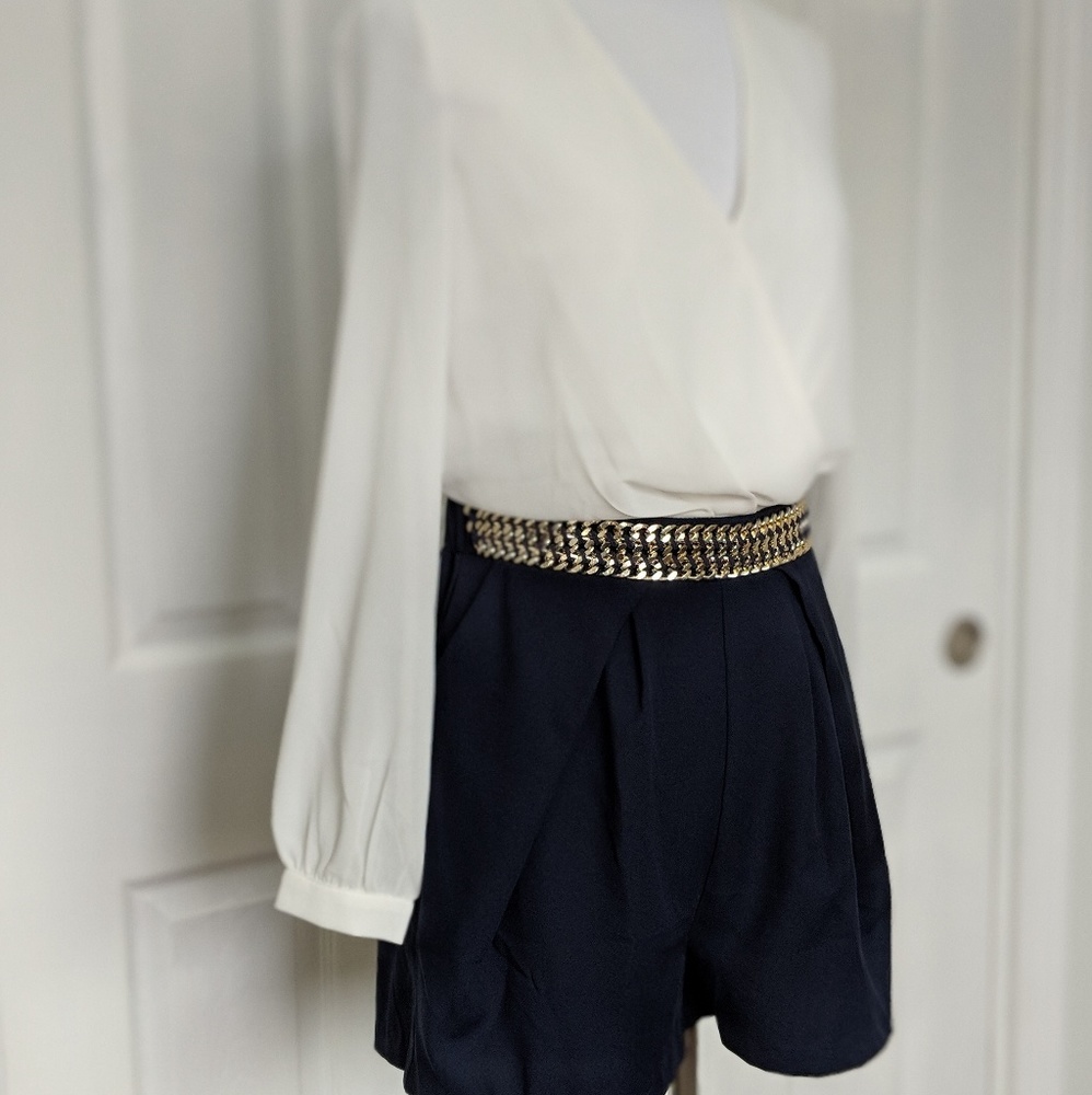 Long sleeve short romper - NWOT - Picture 7 of 8